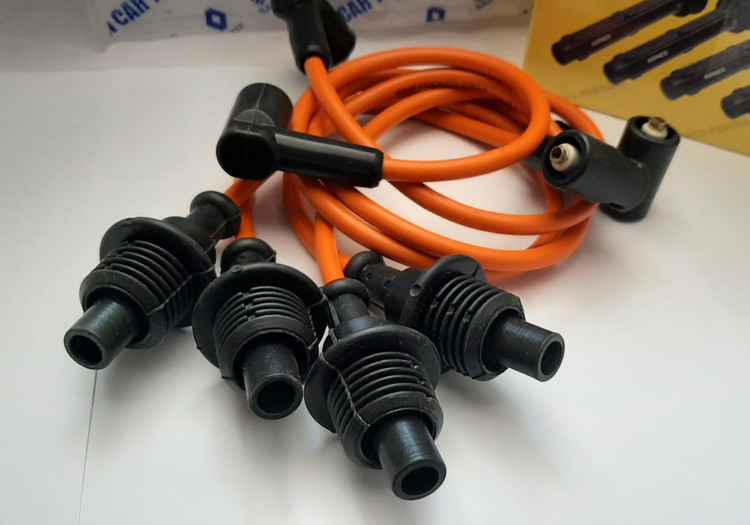 پکیج مصرفی پژو 405 (دیسک و صفحه کلاچ + لنت ترمز + وایرشمع تقویتی + شمع )